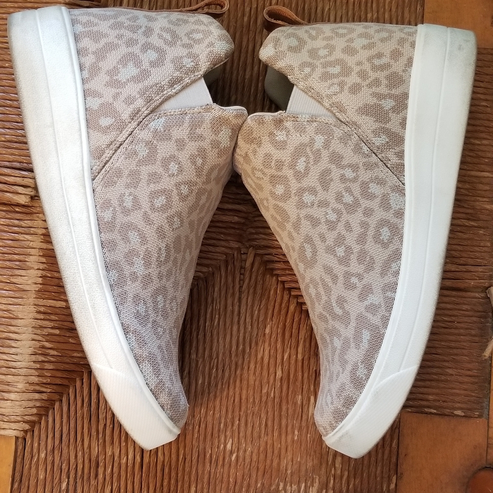 Ryka Vera Shoes size 10M Animal Print